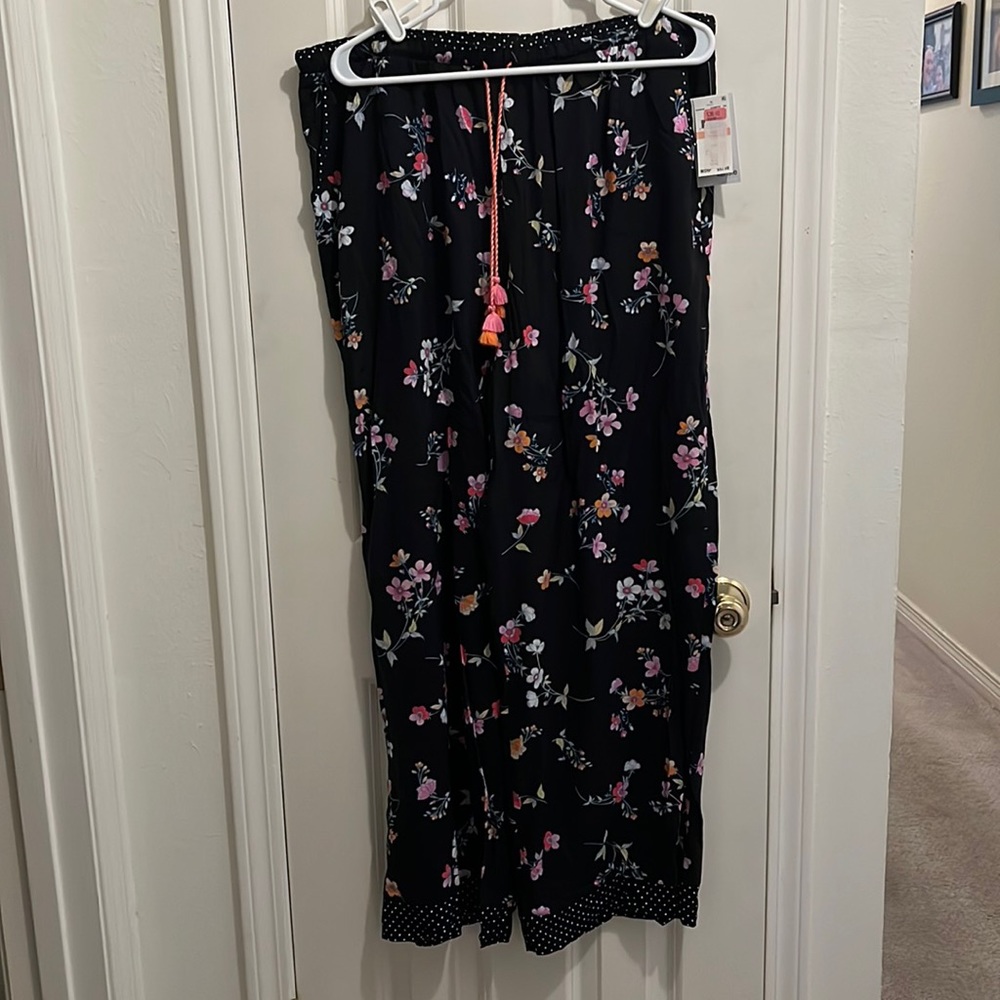 Kenzie NWT lounge pants